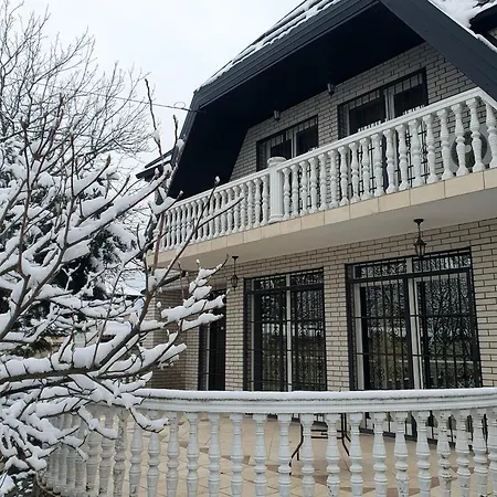 S&s Villa *